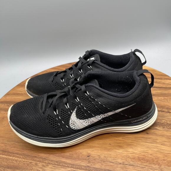 Nike Flyknit Lunar 1 Shoes Womens Size 8.5 Black Running Comfort Walking Sneaker - Picture 3 of 9